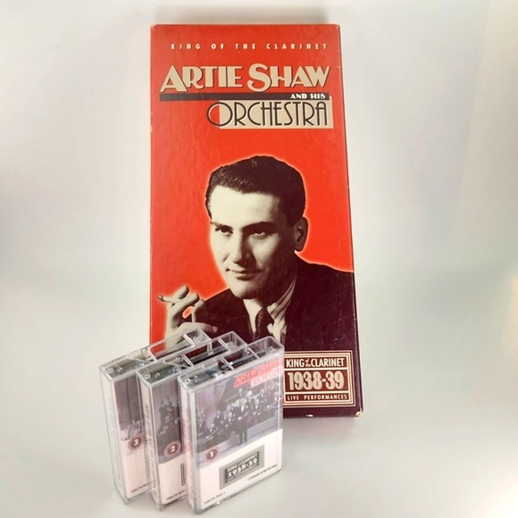 Artie Shaw, King of the clarinet 1938-39 3 cassette set mint condition Box set - Picture 12 of 13